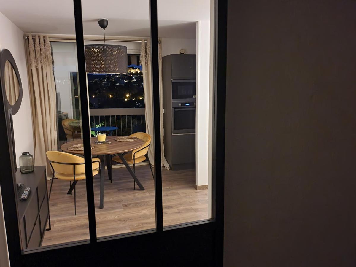 La Loge Du Chateau ! "Climatise" Gréoux-les-Bains المظهر الخارجي الصورة
