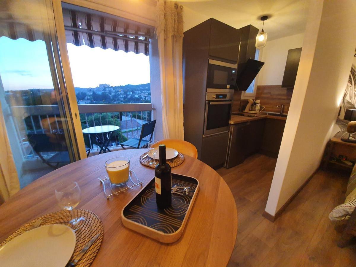La Loge Du Chateau ! "Climatise" Gréoux-les-Bains المظهر الخارجي الصورة