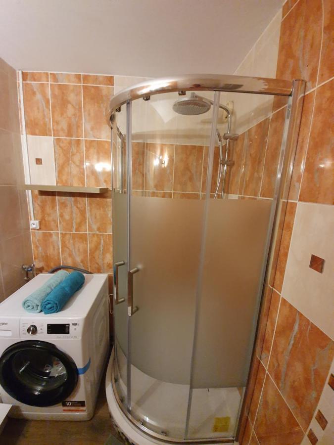 La Loge Du Chateau ! "Climatise" Gréoux-les-Bains المظهر الخارجي الصورة
